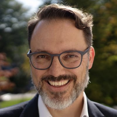 Dr. iur. Reto Fanger